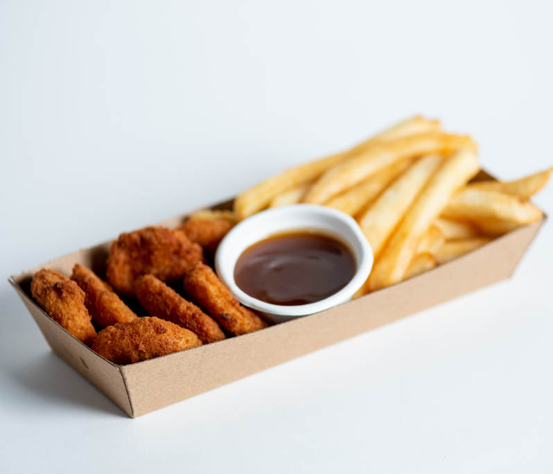 chicken nuggets and chips with gravy